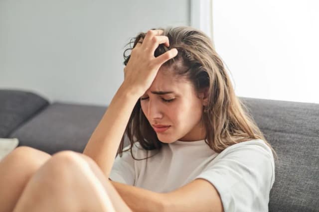 Objawy zaburzeń lękowo-depresyjnych – jak je rozpoznać i kiedy szukać pomocy Objawy zaburzeń lękowo-depresyjnych – jak je rozpoznać i kiedy szukać pomocy