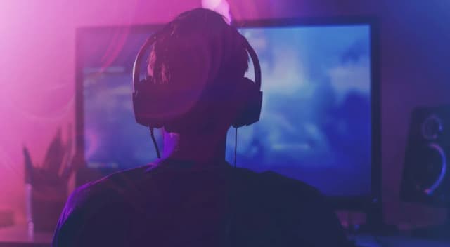Jak Esportnow.pl łączy pasję do gier z profesjonalnym dziennikarstwem Jak Esportnow.pl łączy pasję do gier z profesjonalnym dziennikarstwem