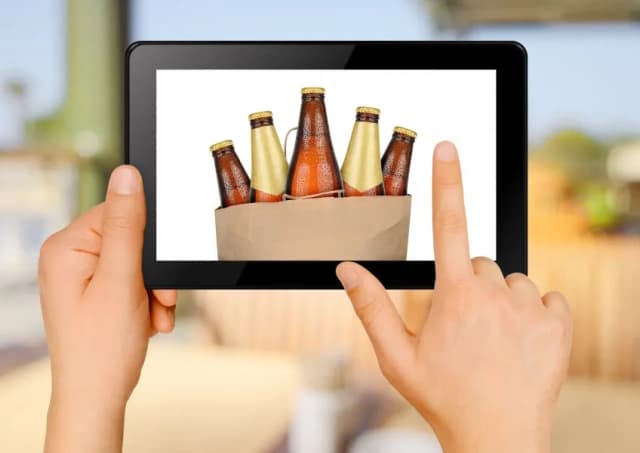 Czy można kupić alkohol przez internet? Poznaj fakty i zasady Czy można kupić alkohol przez internet? Poznaj fakty i zasady