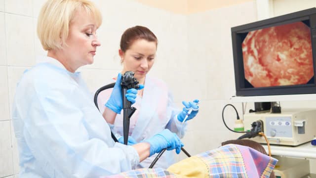 Na czym polega badanie gastroskopii i co warto o nim wiedzieć? Na czym polega badanie gastroskopii i co warto o nim wiedzieć?