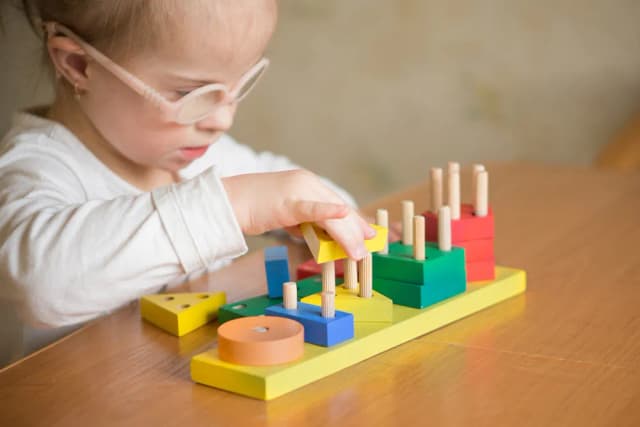 Czy zaburzenia integracji sensorycznej to autyzm? Poznaj kluczowe różnice Czy zaburzenia integracji sensorycznej to autyzm? Poznaj kluczowe różnice