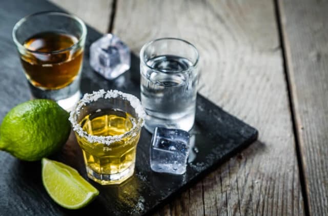 Alkohol po wizycie u dentysty - czy to bezpieczne? Poznaj fakty Alkohol po wizycie u dentysty - czy to bezpieczne? Poznaj fakty