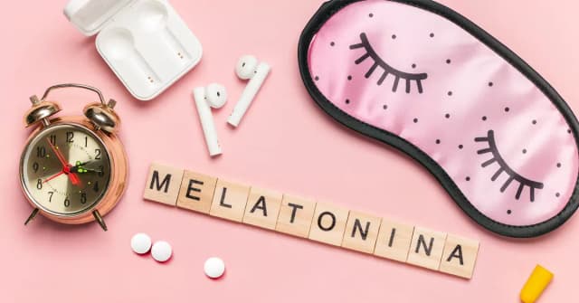 Czy można brać melatoninę po alkoholu? Ryzyko i skutki uboczne Czy można brać melatoninę po alkoholu? Ryzyko i skutki uboczne